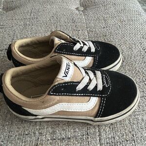 Vans Ward Low Top Slip on Kids Sneakers